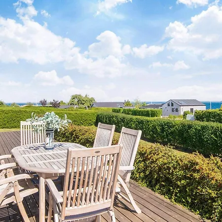 Nyaraló 6 Person In