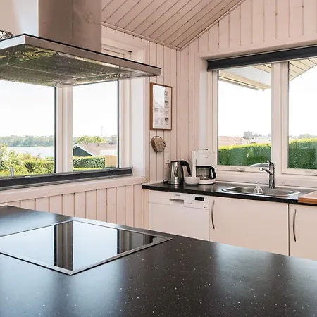 Nyaraló 6 Person In