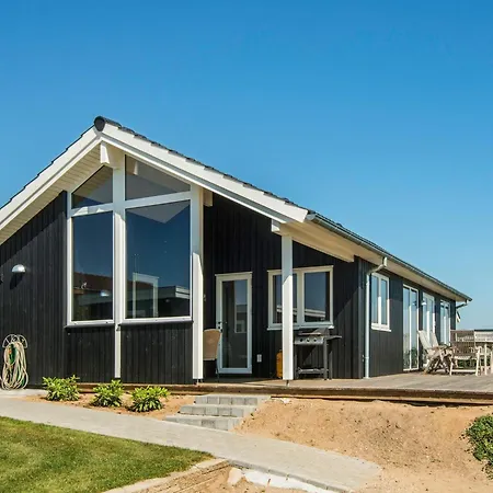 Nyaraló 6 Person In *