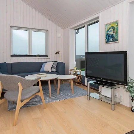 Casa vacanze 6 Person In Hejls